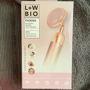 Sealed NIB Luxe + Willow Rose Quartz Vibrating Facial Massager